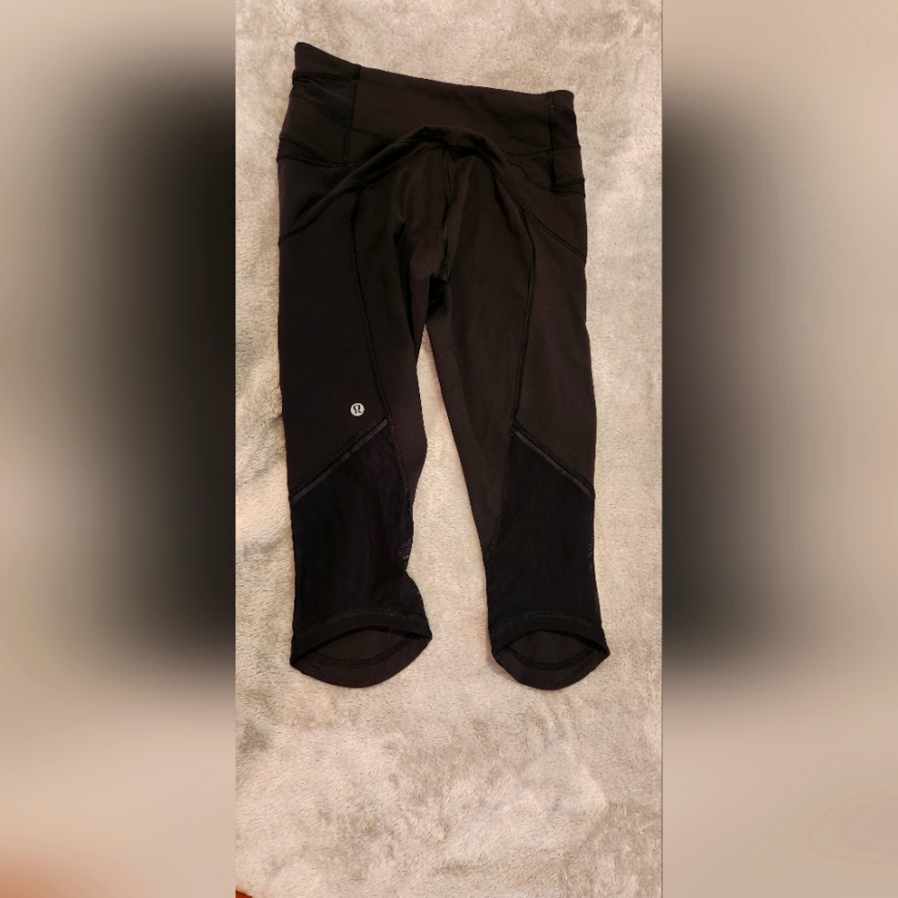 Lululemon crop leggings